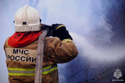 В понедельник в Самаре тушили  деревянные поддоны, в Тольятти - упаковочную тару