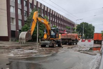 В центре Самары из-за коммунальной аварии без холодной воды остались 17 домов