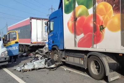Четверо погибших в массовом ДТП в Самарской области находились в одном автомобиле