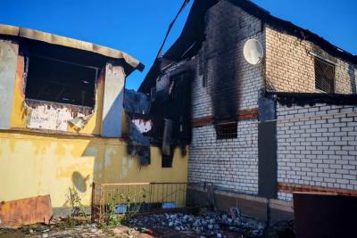 Возбуждено уголовное дело по факту гибели 3 человек при пожаре в частном доме в Самарской области - фото