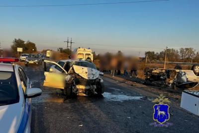 Два человека погибли в лобовом столкновении автомобилей в Самарской области: что известно на данный момент