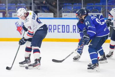 Тольяттинская «Ладья» на выезде уступила «Чайке» в МХЛ