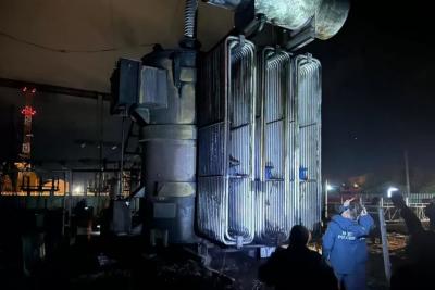 Жителям обесточенного в результате пожара на подстанции села Самарской области вернули свет - фото