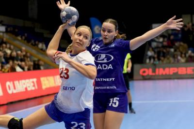 Гандбольная «Лада» уступила дома ЦСКА