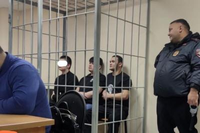 Депутат Госдумы Михаил Матвеев требует взыскать компенсацию вреда с напавших на него мигрантов: что произошло