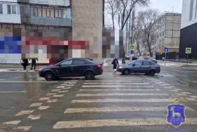 В Самаре &laquo;Веста&raquo; сбила женщину на переходе - последние новости