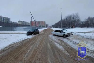 В Тольятти пострадала пассажирка вазовской &laquo;классики&raquo;, не уступившей дорогу иномарке