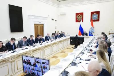 В Самаре и области готовятся внедрять стандарты благоустройства территорий - поручения губернатора на оперативном совещании