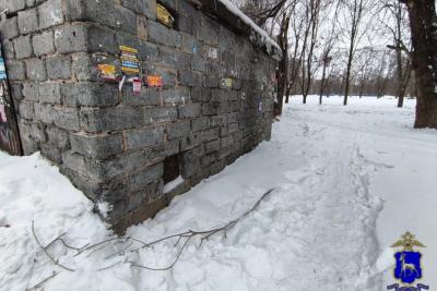 Житель Тольятти избил дворника черенком лопаты за то, что тот неправильно убирал снег