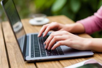 В Самаре будут судить главбуха колледжа, которая год начисляла мужу-водителю зарплату после его увольнения