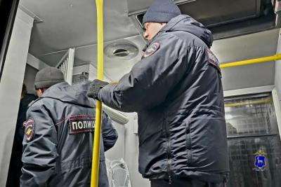 В Самаре будут судить студента колледжа, который продал мошенникам доступ к своей карте: что произошло