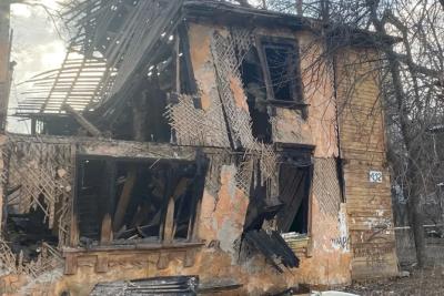 Жители Самары просят снести два сгоревших дома на улице Советской: что произошло
