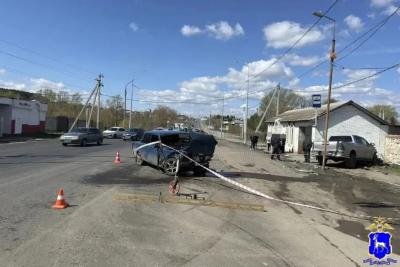 Под Самарой погибла женщина, на которую отбросило рамный пикап после удара о вазовскую &laquo;классику&raquo;: что произошло