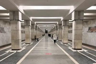 В Самаре 28 апреля на несколько часов закрыли вход в вестибюль станции метро &laquo;Безымянка&raquo;