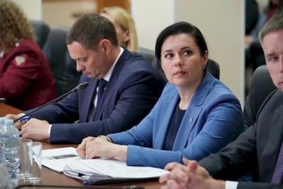 Вячеслав Федорищев на оперативном совещании поставил задачи по развитию Новокуйбышевска