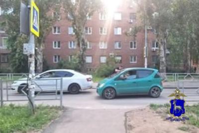 В Тольятти женщина на &laquo;Мерседесе&raquo; сбила 85-летнюю пенсионерку