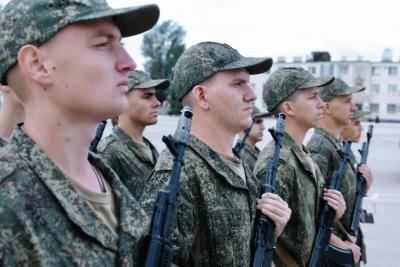 В Самаре первые военнослужащие научно-производственного подразделения Вооруженных сил РФ приняли военную присягу