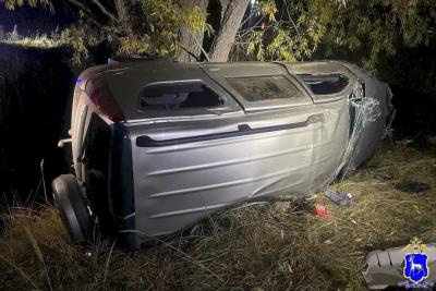 Под Сызранью Largus врезался в дерево и опрокинулся: что известно на данный момент