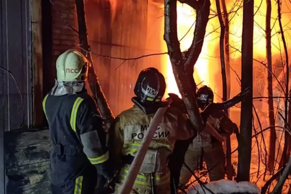 В Самарской области во время пожара в гараже погиб сторож 24 февраля