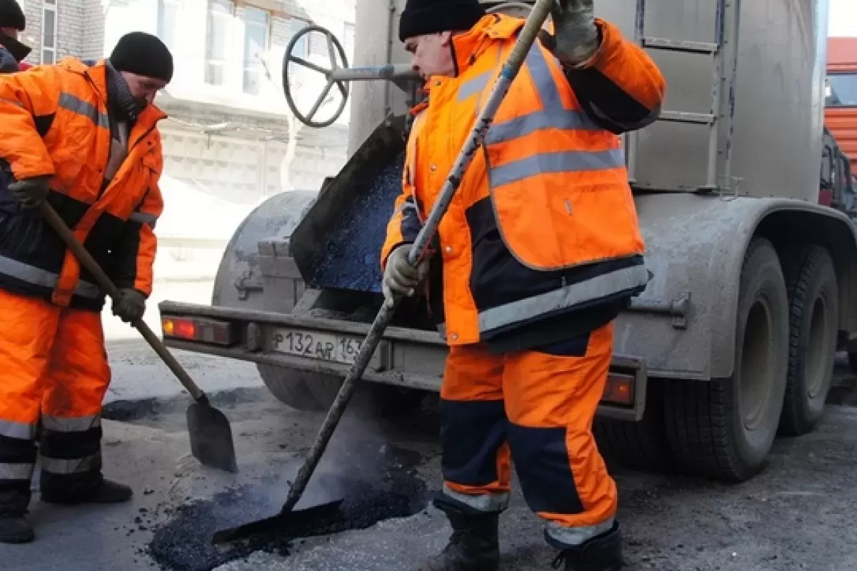 В Самаре на 32 улицах провели ямочный ремонт дорожного покрытия