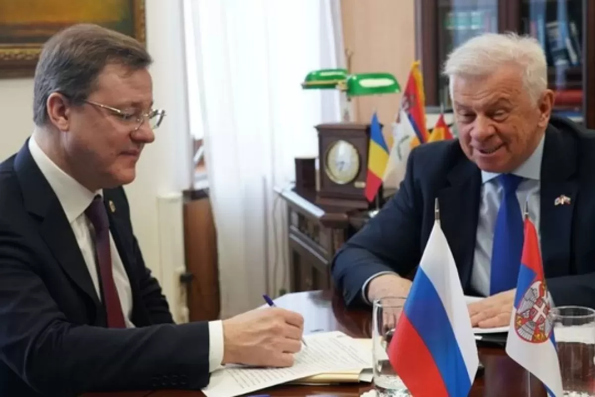 Губернатор Самарской области Азаров провел встречу с послом Республики Сербия