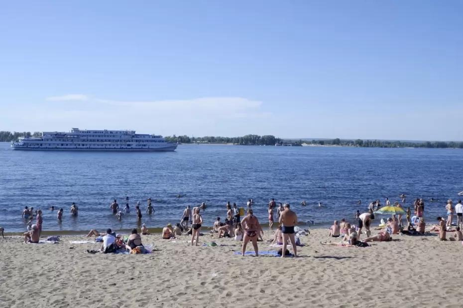 В Самаре 19 июня температура воды в Волге достигла +18°C