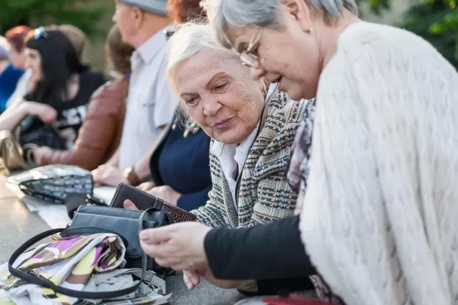 С сегодняшнего дня: Сбербанк приятно удивил пенсионеров России, которые получают пенсию на карту «Мир»