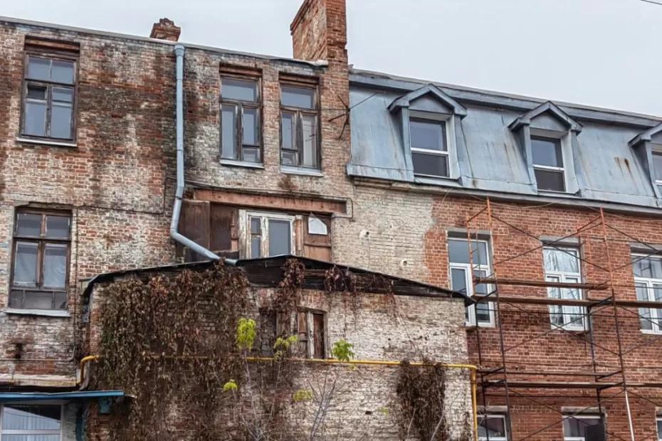 В Самаре реставрируют усадьбу Субботина на ул. Алексея Толстого, 30 В Самаре реставрируют усадьбу Субботина на ул. Алексея Толстого, 30