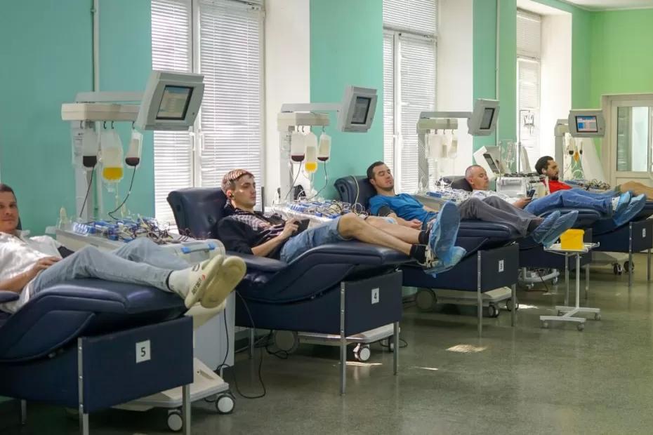 В Самарской области за неделю более 1500 человек сдали кровь в качестве доноров В Самарской области за неделю более 1500 человек сдали кровь в качестве доноров