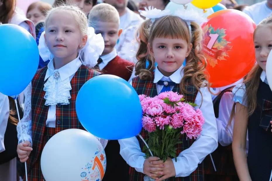 В Самаре свои двери распахнули сразу несколько школ после капремонта