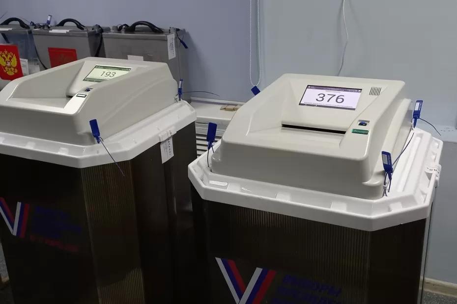 в Самаре открылись избирательные участки