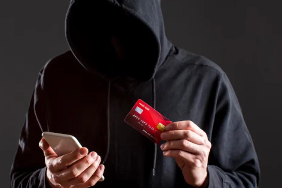 Фейковый коллега по работе украл у жителя Самары почти 10 тысяч рублей