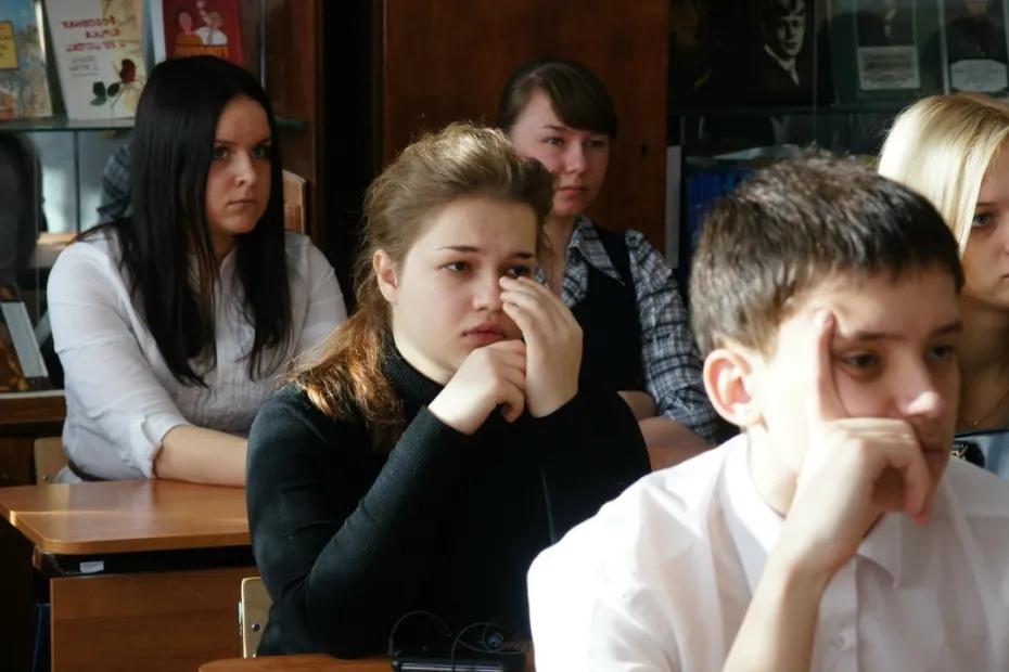 Забудьте про моду и IT: после 9-го класса оказалось выгоднее идти в профессии, которые только дорожают - обновлённый список удивил