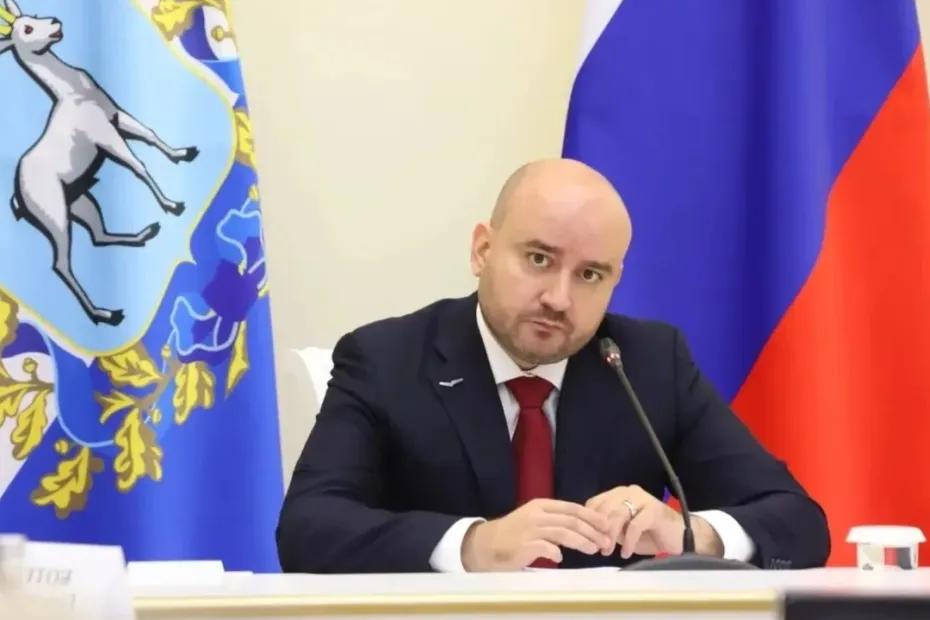 Вячеслав Федорищев поручил усилить контроль за работой подрядчиков на дорогах Самарской области