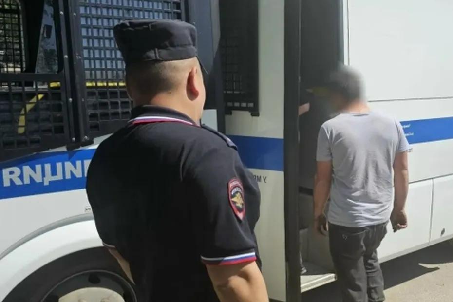 В Самаре мужчину, пристававшего к девушкам, привлекли к ответственности