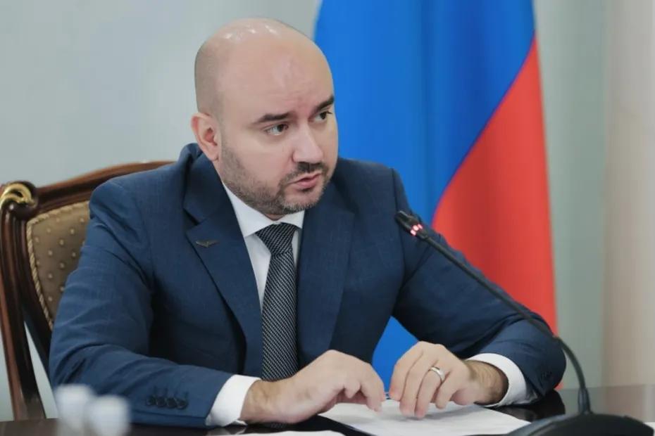 На оперативном совещании под председательством Вячеслава Федорищева обсудили итоги ЕГЭ и развитие системы СПО