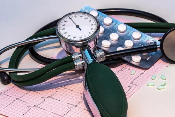 Тольяттинцы смогут пройти медосмотры в парке Победы 26 апреля