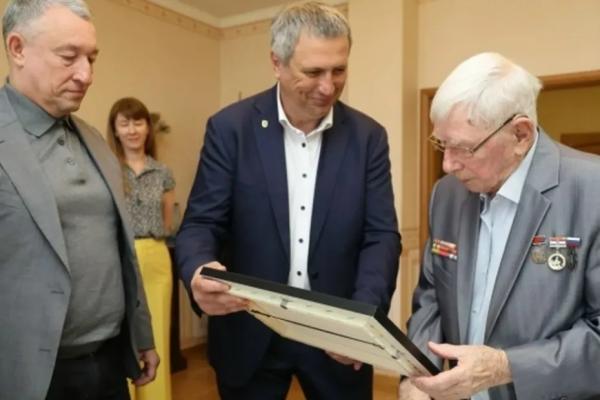 Почетный гражданин Самары Николай Фоменко отметил 100-летний юбилей
