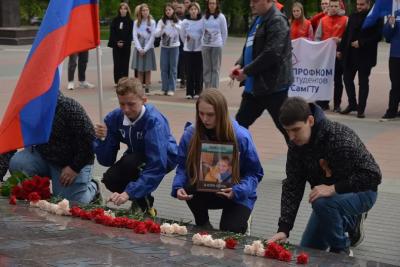 В областной столице почтили память погибших в Доме профсоюзов в Одессе