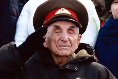Минтруд России: «Ветеранам труда» начислят сочную прибавку к пенсии уже в 2024 году