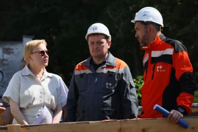 Глава Самары Елена Лапушкина проконтролировала процесс модернизации теплосетей на самых протяженных участках этого сезона
