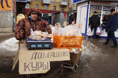 Теперь перевод по карте грозит статьёй: россиян, покупающих продукты, предупредили о ловушке