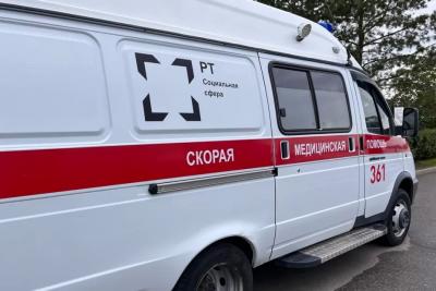 В Самаре 5 мая 41-летняя женщина на Audi врезалась в бордюр и две легковушки