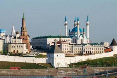 Житель Жигулевска ограбил соседку на 62 000 руб, чтобы свозить подругу в Казань