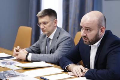 Комфорт пассажиров и развитие пригородного сообщения: Вячеслав Федорищев провел встречу с РЖД