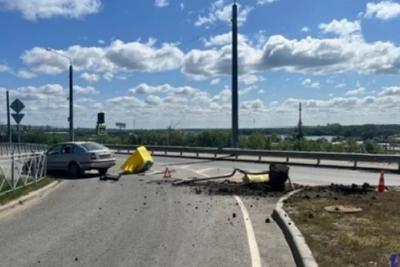 В Самаре 85-летний водитель на Skoda Octavia «атаковал» дорожный знак