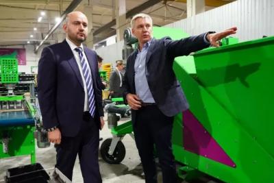 Вячеслав Федорищев посетил тольяттинский завод по производству оборудования для &laquo;зеленой отрасли&raquo;