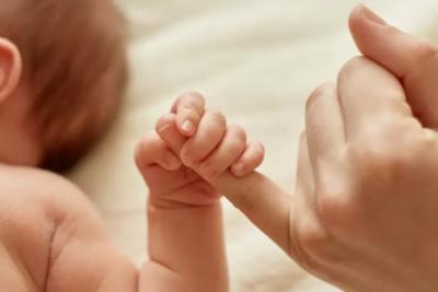 В Самаре врачи провели лечение и спасли новорожденную девочку весом 680 граммов