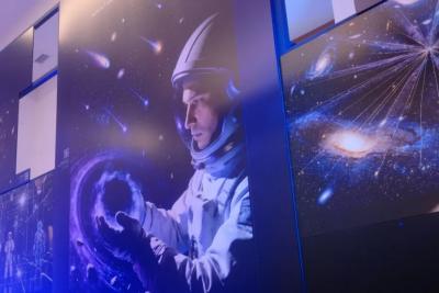 В Самаре открылась выставка нейроискусства &laquo;Загадки космоса&raquo;: работы созданы ИИ