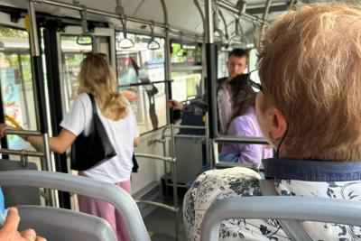 Самарцы пожаловались губернатору Федорищеву на работу автобуса №492